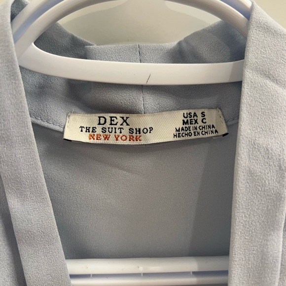 Blouse - Picture 2 of 3